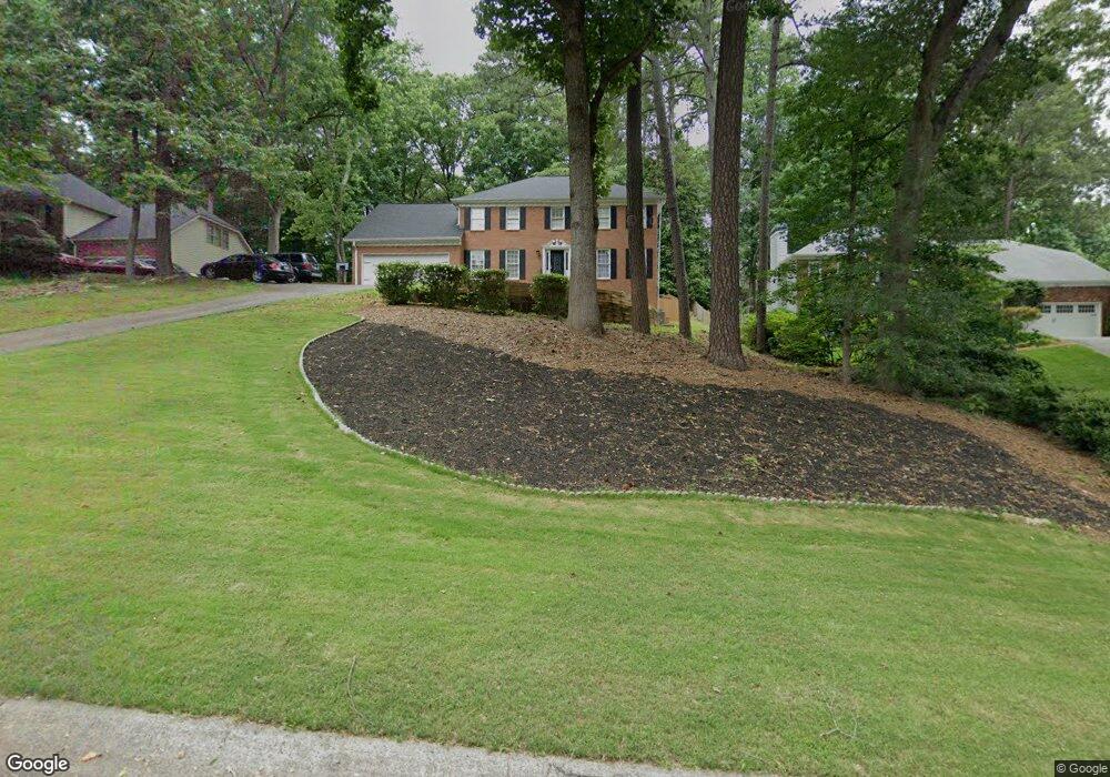 2496 N Forest Dr, Marietta, GA 30062 - photo 1