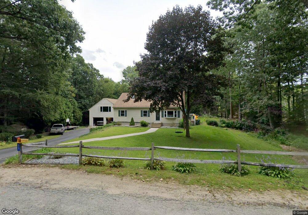 11 Meadowview Dr, Newton, NH 03858 - photo 1