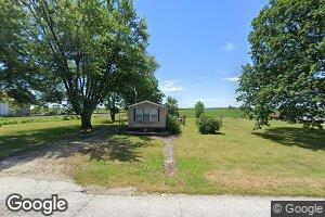 702 Prairie Mills Rd, Golden, IL 62339