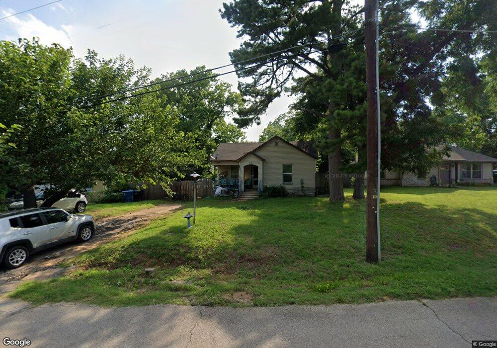 907 Layne Dr, Denison, TX 75020 - photo 1