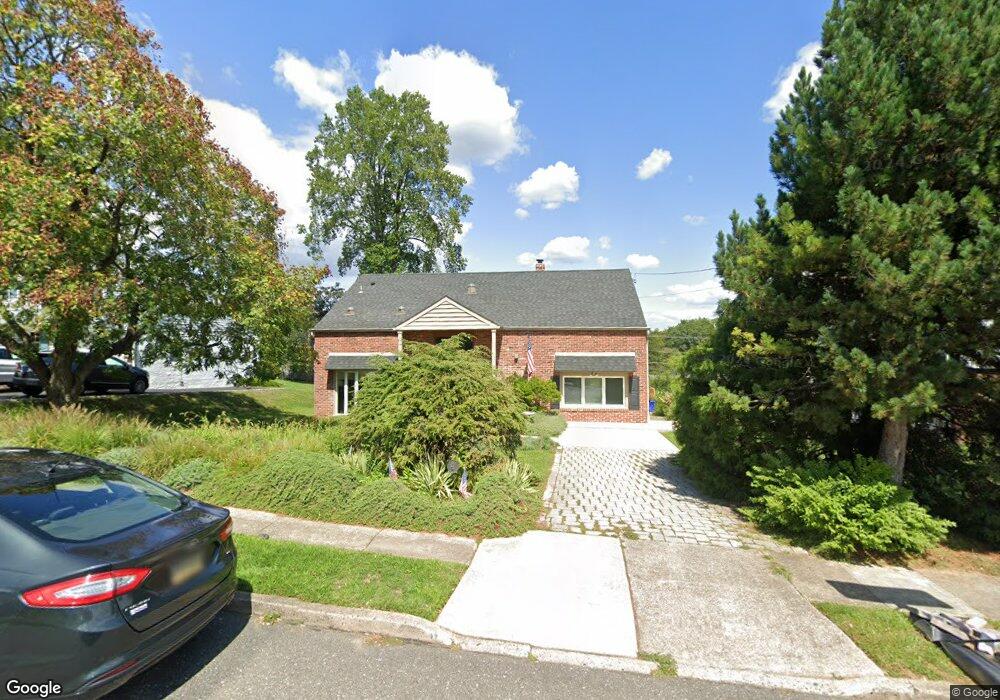 4 Selwyn Dr, Broomall, PA 19008 - photo 1