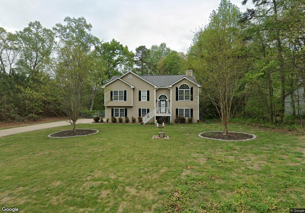 298 Stoneview Dr, Hoschton, GA 30548 - photo 1