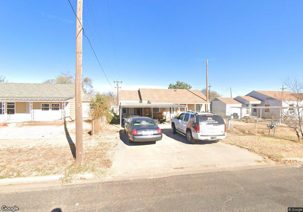 2210 Norma St, Plainview, TX 79072 - photo 1