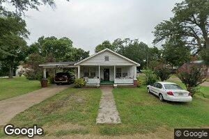 255 Lundsley Ave, Lula, MS 38644