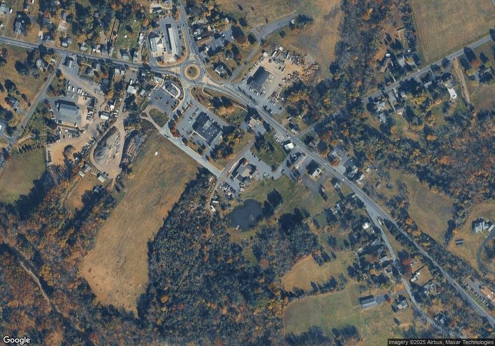 1202 N Gravel Pike unit 200, Zieglerville, PA 19492 - photo 1