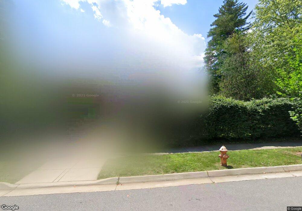 200 Ridgewood Rd, Baltimore, MD 21210 - photo 1