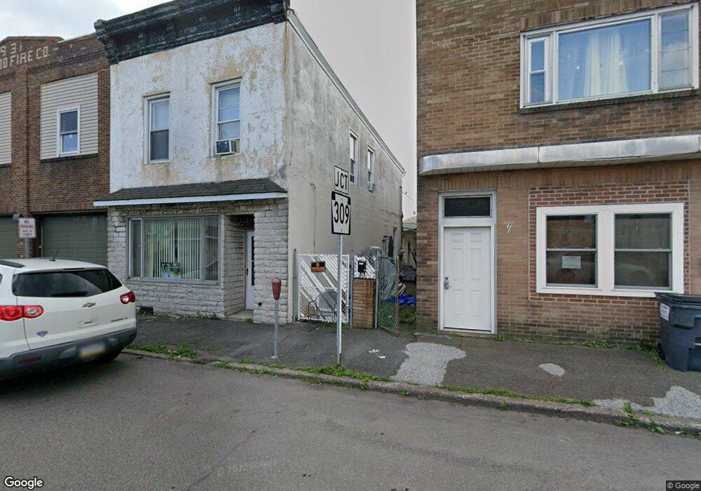 34 W Blaine St, McAdoo, PA 18237 - photo 1