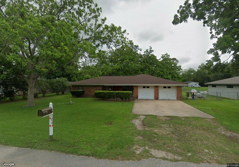 104 Meadow Ln, Freeport, TX 77541 - photo 1