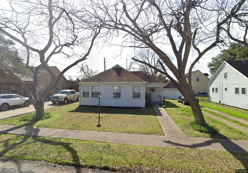 1706 Avenue L, Rosenberg, TX 77471 - photo 1