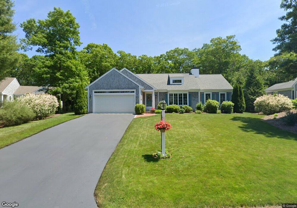 140 Pheasant Hill Cir, Cotuit, MA 2635 - photo 1