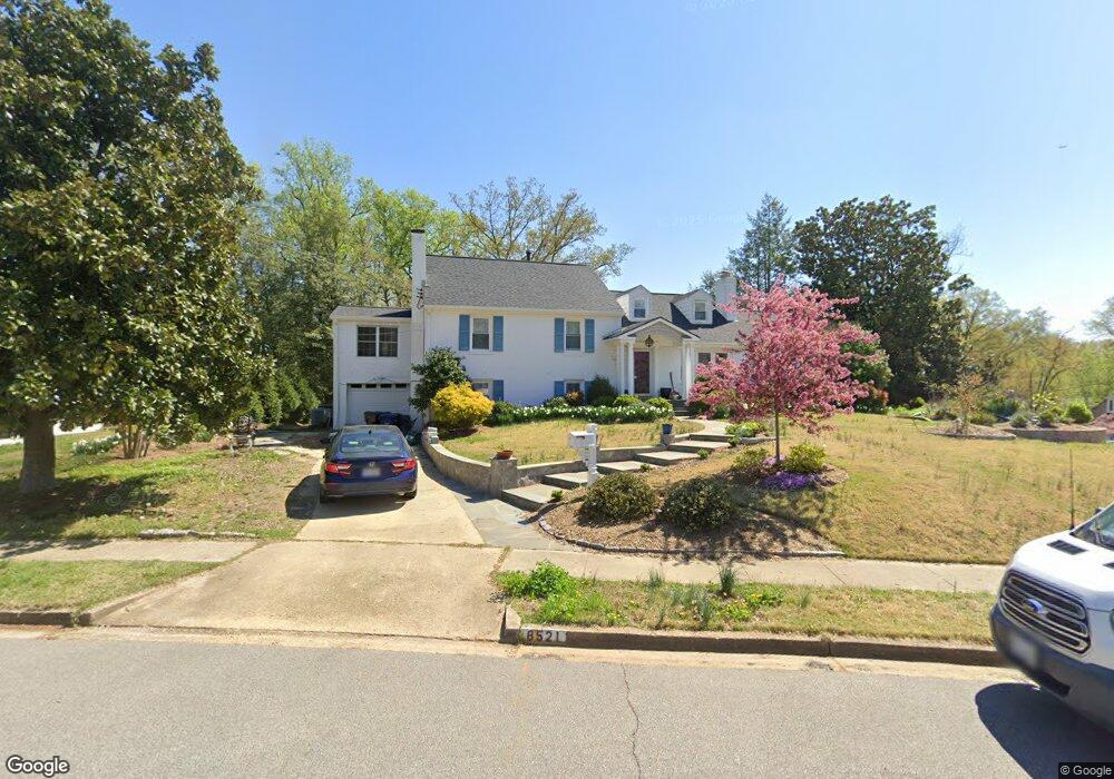 8521 Doter Dr, Alexandria, VA 22308 - photo 1