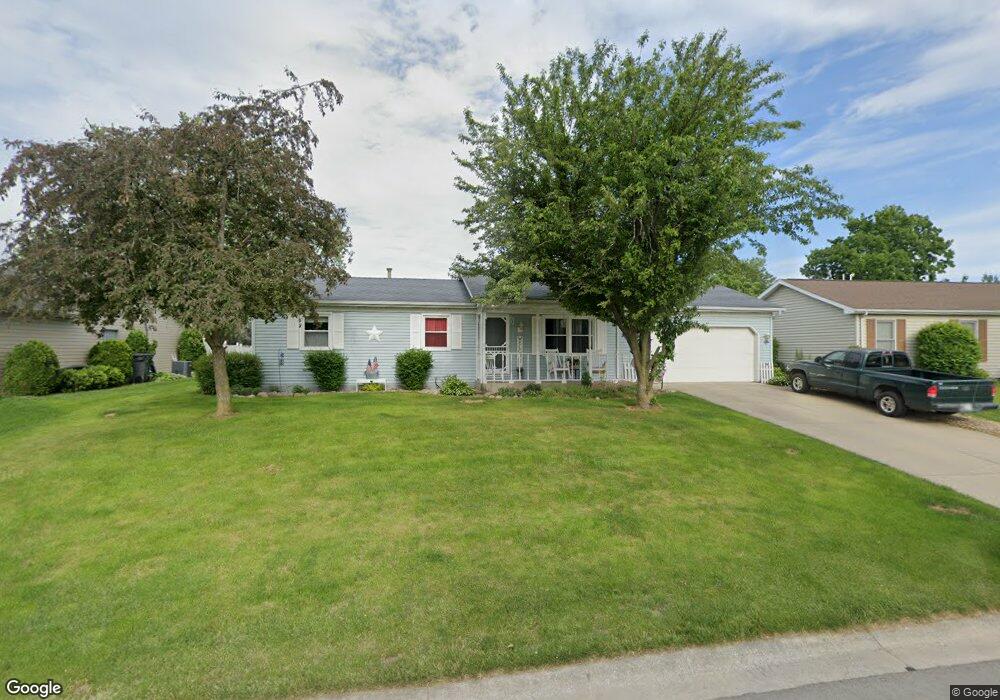 452 Miami Dr, Nappanee, IN 46550 - photo 1