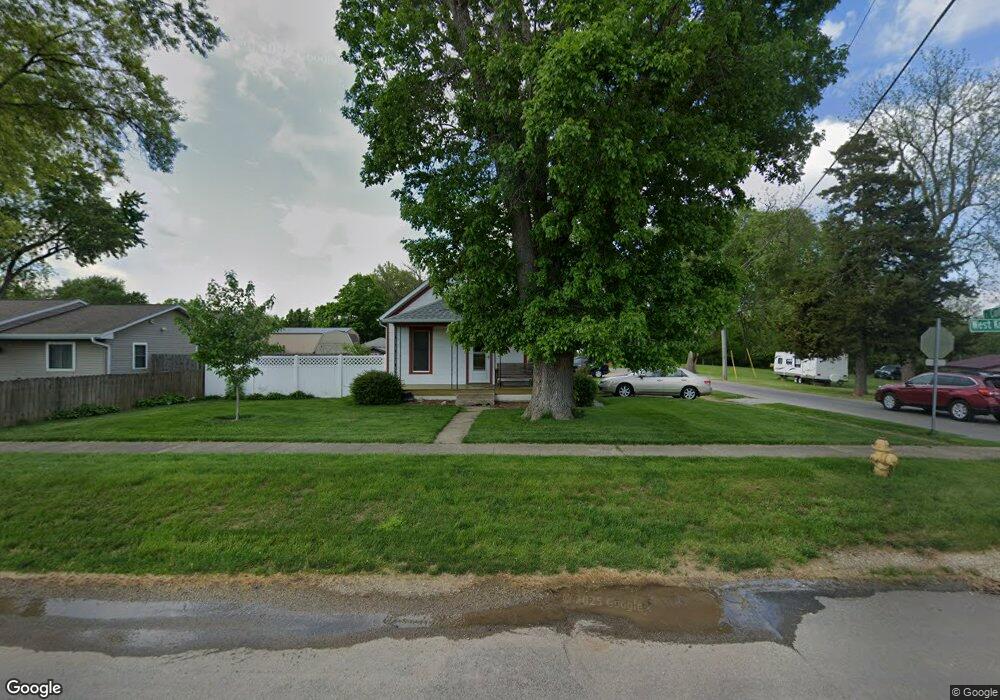 302 W Kickapoo St, Lincoln, IL 62656 - photo 1