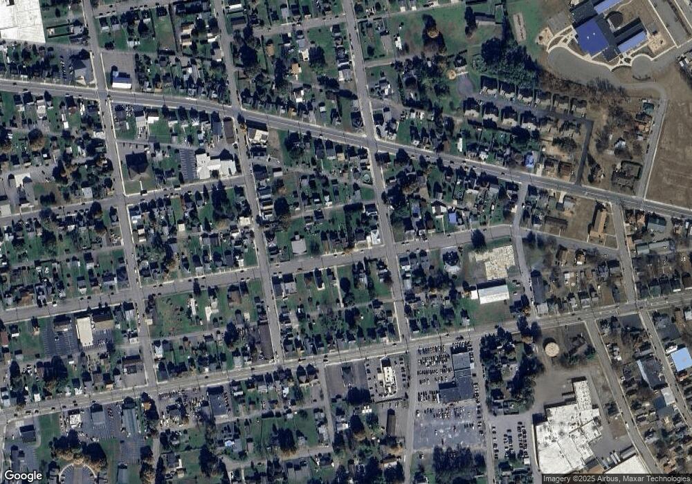 1215 Spring Garden Ave, Berwick, PA 18603 - photo 1