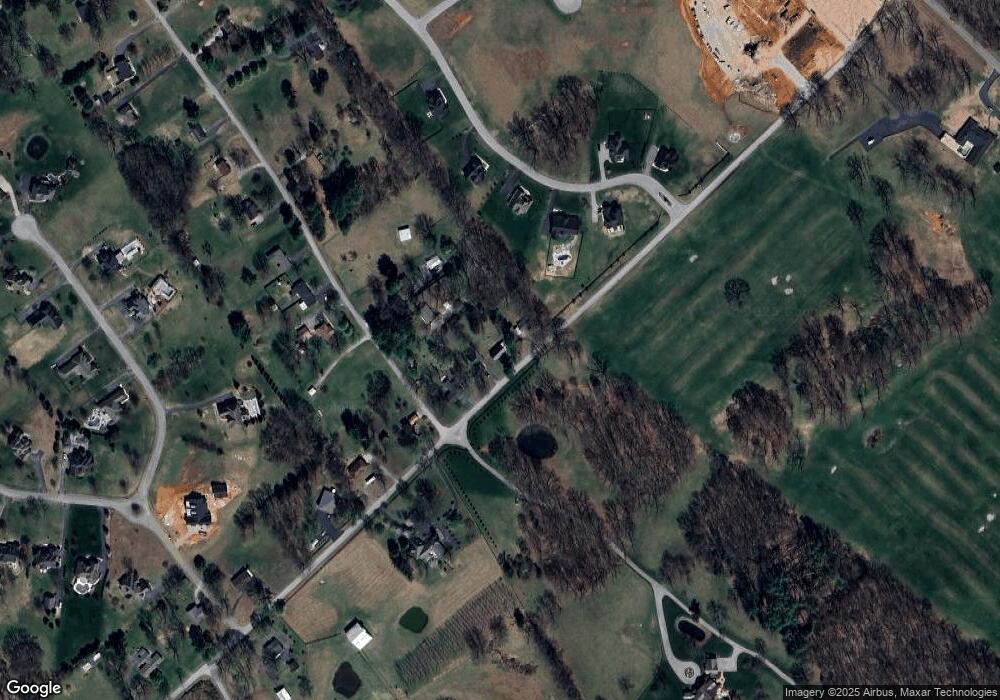 423 Hunts Ln, Bowling Green, KY 42103 - photo 1