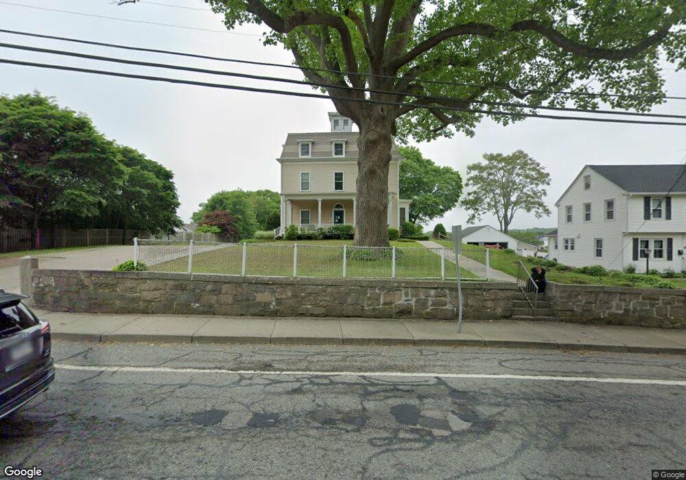 65 Beach St, Westerly, RI 02891 - photo 1