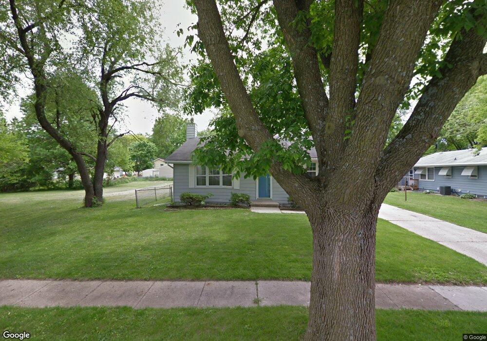 805 E Porter Ave, Des Moines, IA 50315 - photo 1