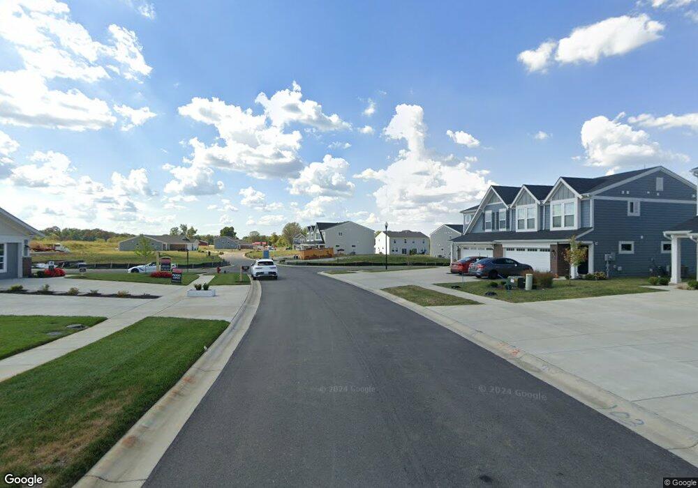 301 Harvest Pt Way unit 224-B, Mount Washington, KY 40047 - photo 1