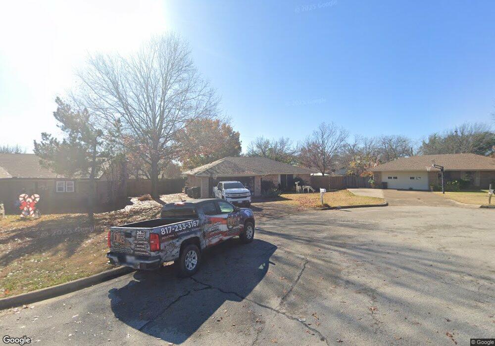 7908 Irish Dr, North Richland Hills, TX 76180 - photo 1