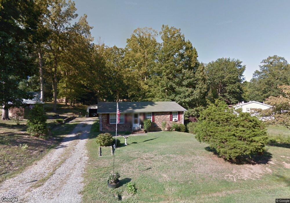 10802 Cropp Dr, Fredericksburg, VA 22407 - photo 1