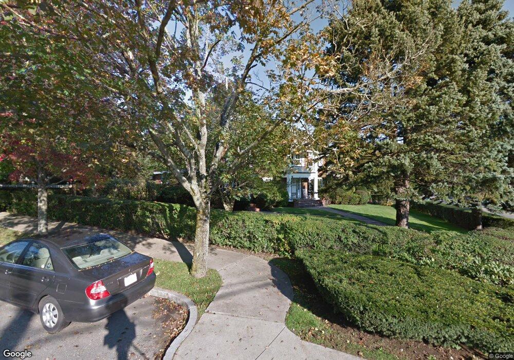 1095 Commonwealth Ave, Newton Center, MA 02459 - photo 1