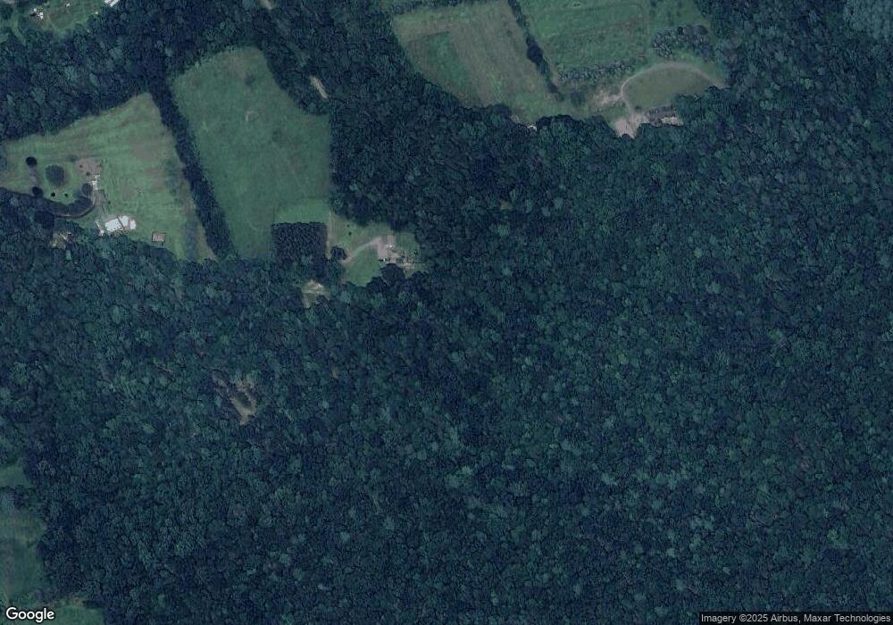 32 Teepee Ln, New Ringgold, PA 17960 - photo 1