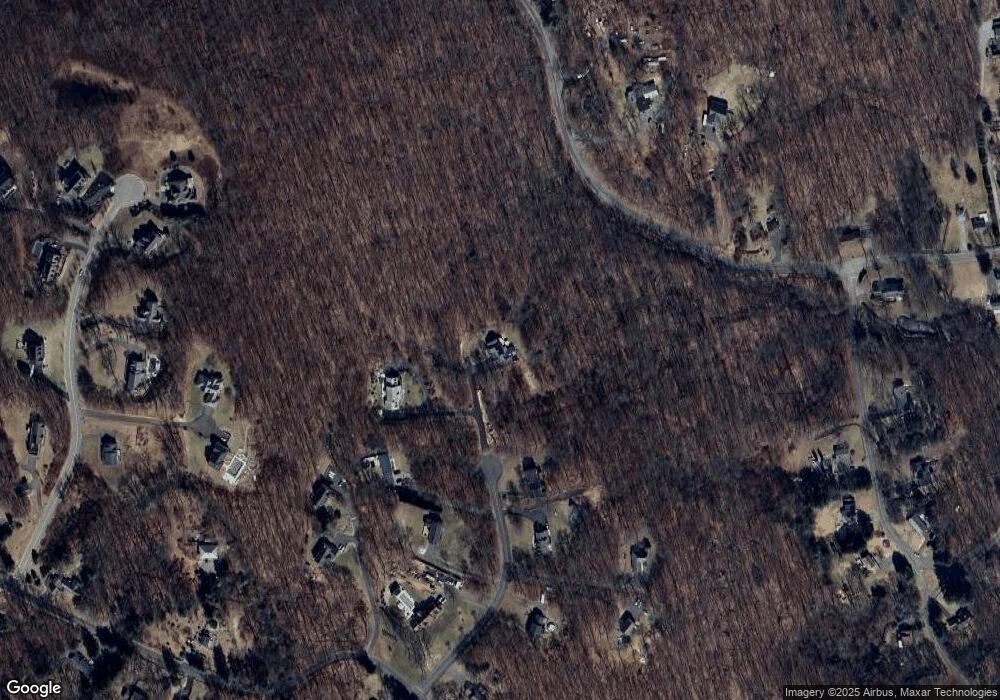 14 Skyline Dr, Oxford, CT 06478 - photo 1