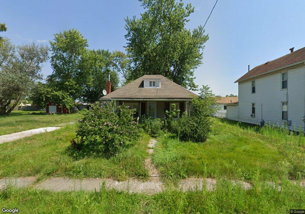 394 Scranton Ave, Marion, OH 43302 - photo 1