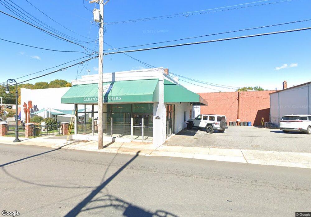 109 E Water St, Statesville, NC 28677 - photo 1