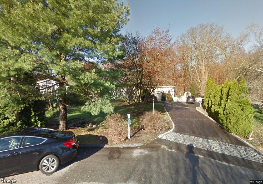 13 Flintlock Rd, Norwalk, CT 06850 - photo 1