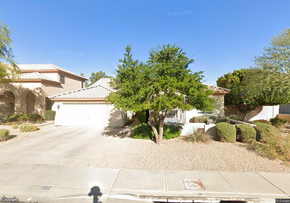 592 E Maria Ln, Tempe, AZ 85284 - photo 1