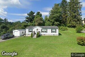 100 Sisler St, Kingwood, WV 26537