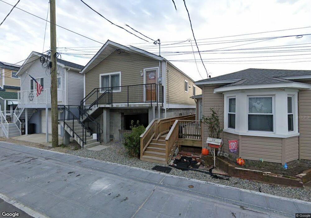 22 W 13th Rd, Broad Channel, NY 11693 - photo 1