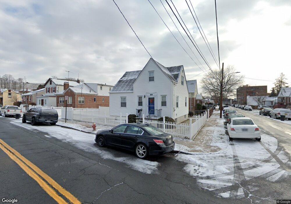 34 Aqueduct Ave, Yonkers, NY 10704 - photo 1