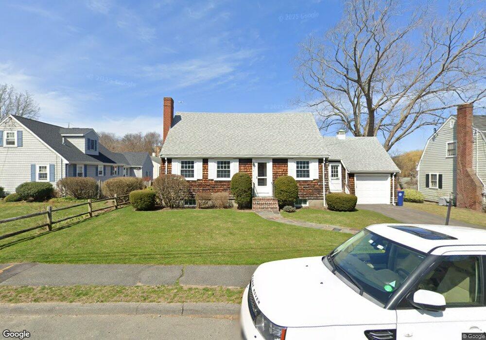 8 Pershing Rd, Salem, MA 01970 - photo 1