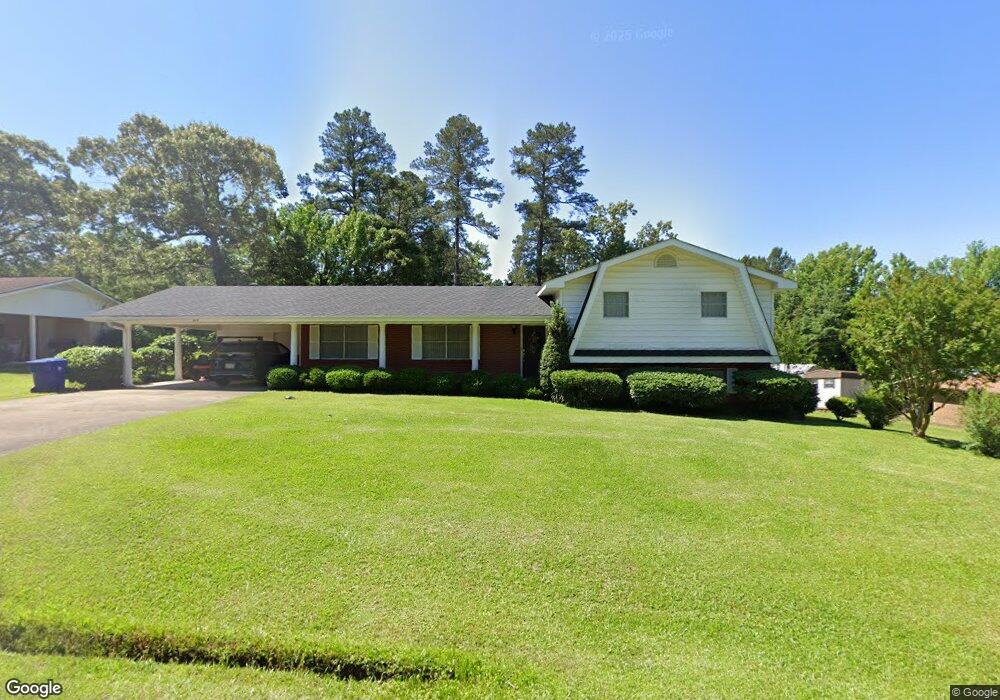 404 Holiday Cir, Pineville, LA 71360 - photo 1