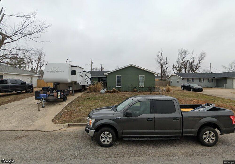 1402 W Pine St, Rogers, AR 72758 - photo 1