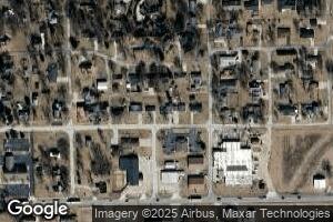 913 Lincoln St, Chenoa, IL 61726