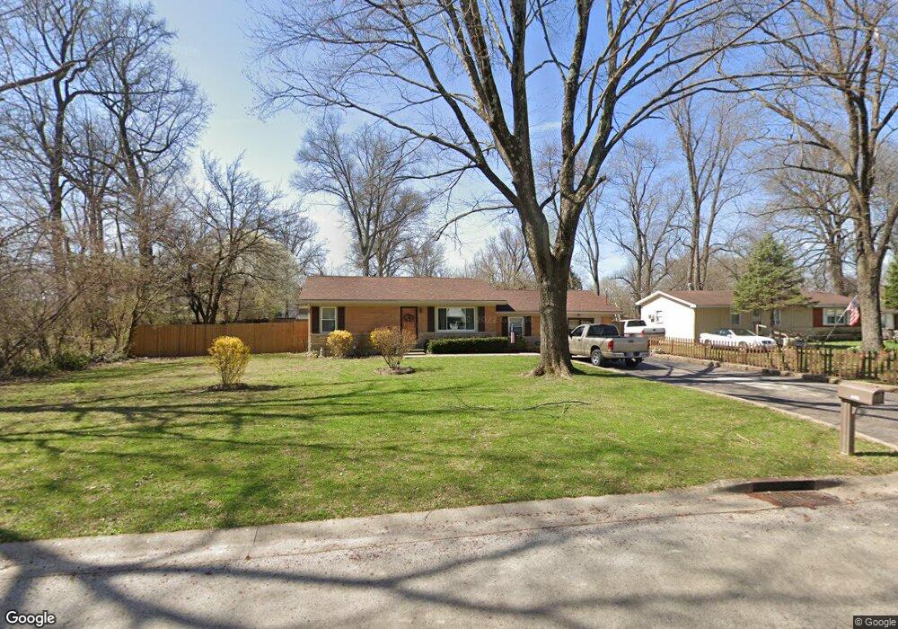 305 Myrtle St, Jeffersonville, IN 47130 - photo 1