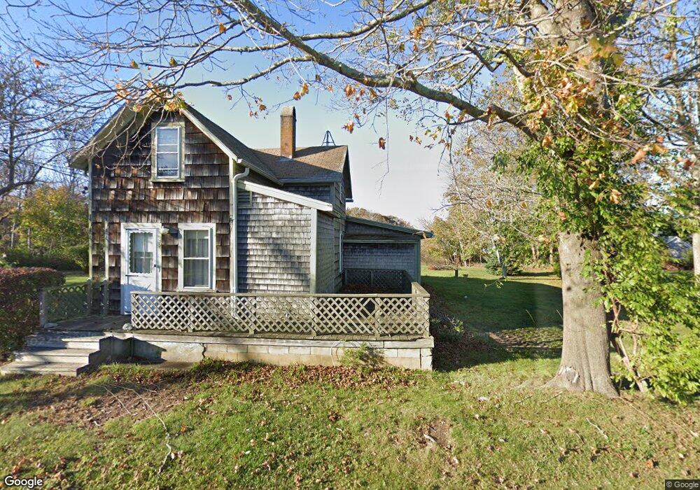 39 Wing Rd, Oak Bluffs, MA 02557 - photo 1