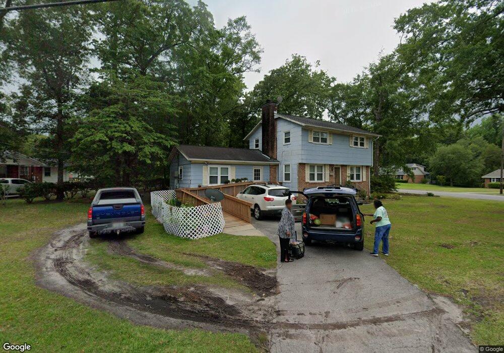 925 Sioux Dr, Jacksonville, NC 28540 - photo 1