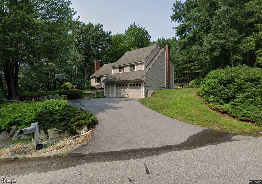 16 Fairview Cir, Hooksett, NH 03106 - photo 1