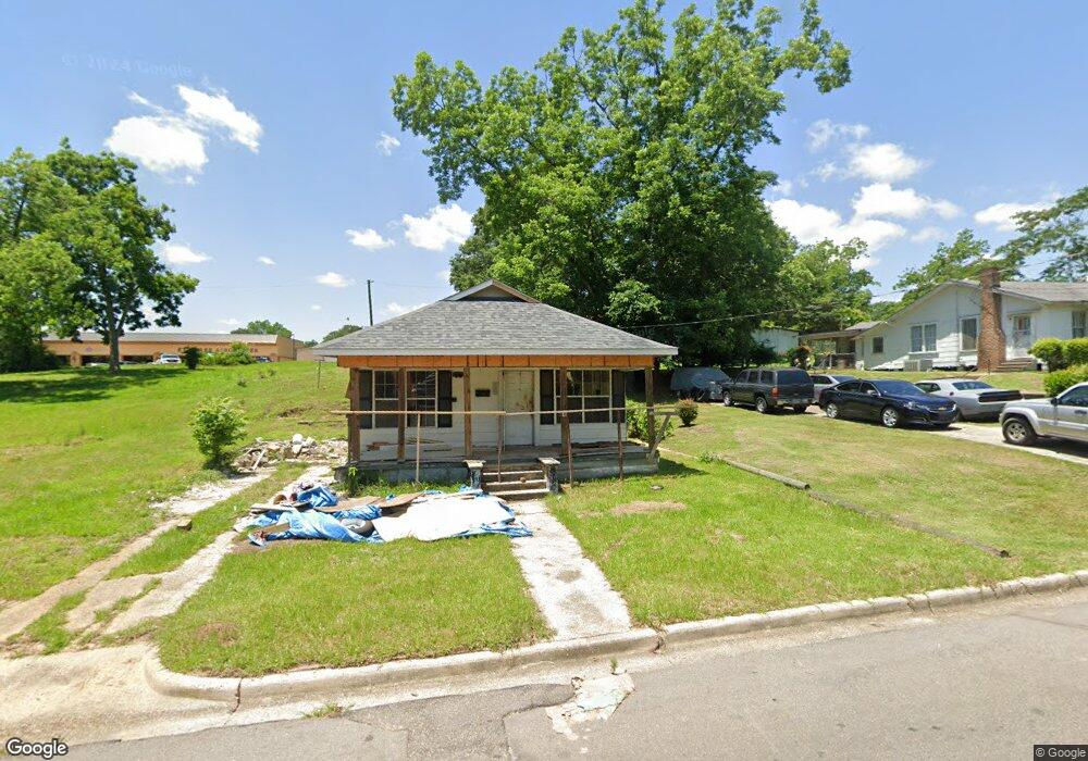 1020 N 14th Ave, Laurel, MS 39440 - photo 1