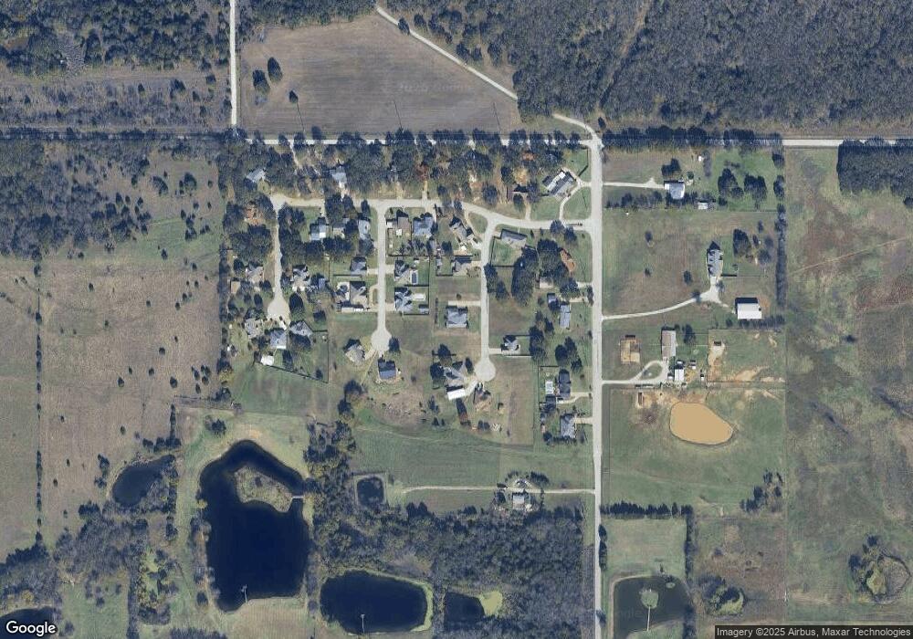 1637 Brentwood Cir, Ardmore, OK 73401 - photo 1