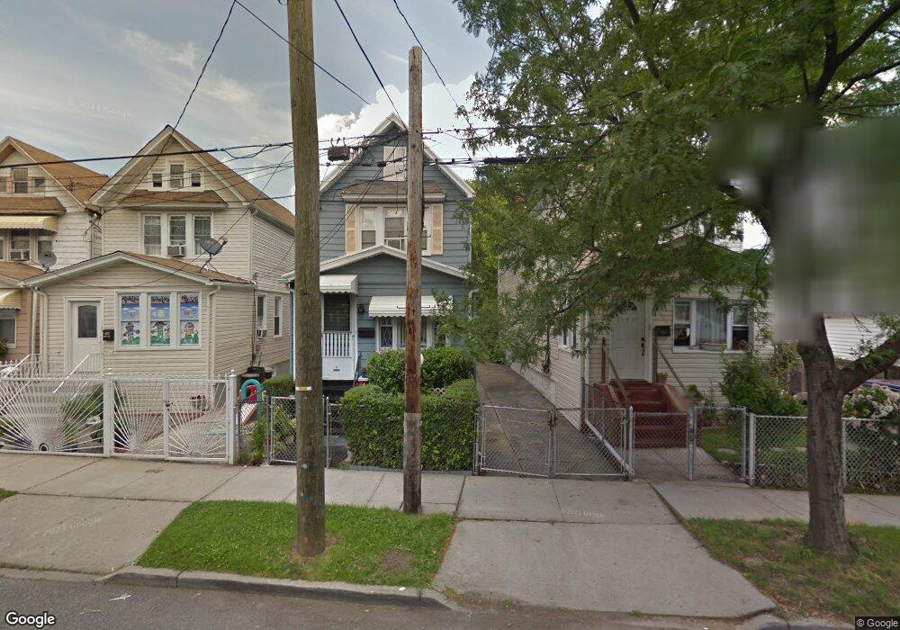 11025 Liverpool St, Jamaica, NY 11435 - photo 1