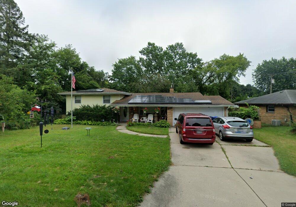 2419 Corona Rd, Waukegan, IL 60087 - photo 1