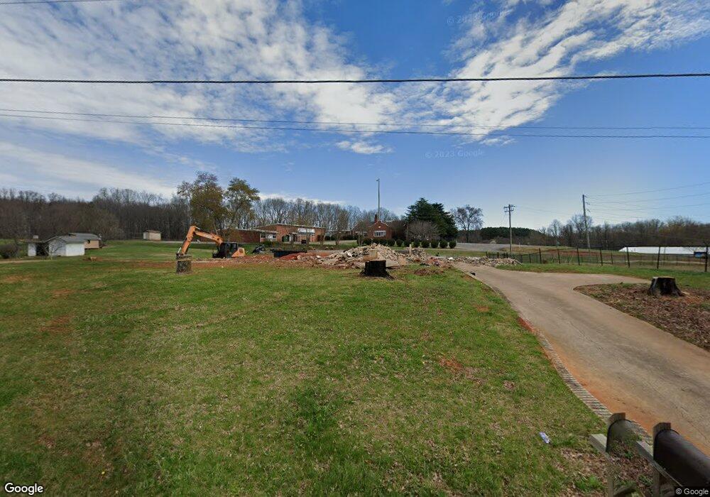 148 Jennings Rd, Statesville, NC 28625 - photo 1