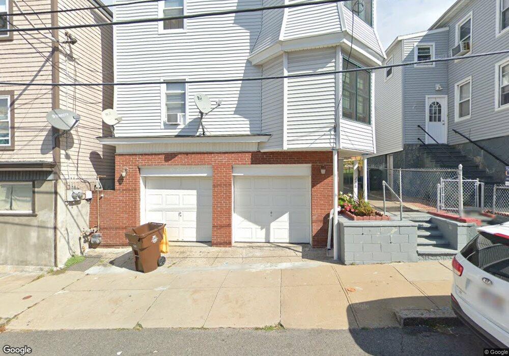 238 Washington St, Fall River, MA 02721 - photo 1