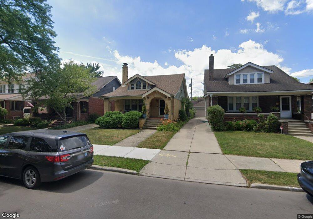 1333 Nottingham Rd, Grosse Pointe Park, MI 48230 - photo 1