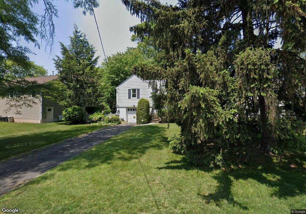 10 Beechwood Rd, Florham Park, NJ 07932 - photo 1